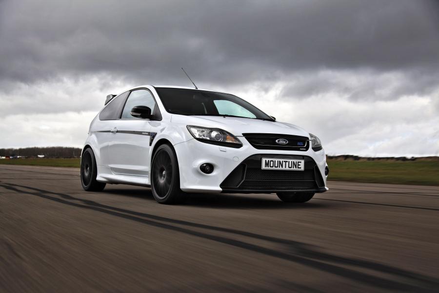  Ford Focus RS Mountune 2010 года  (фото 2 из 3)